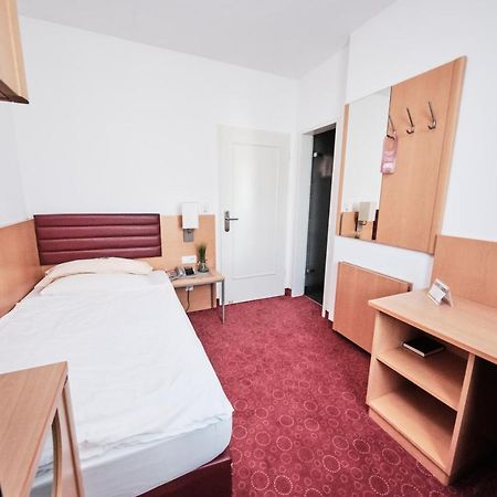 Hotel Zum Adler Bonn Phòng bức ảnh