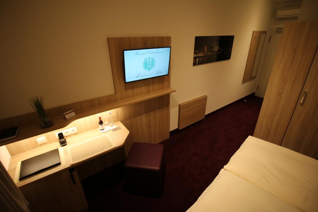 Hotel Zum Adler Bonn Ngoại thất bức ảnh
