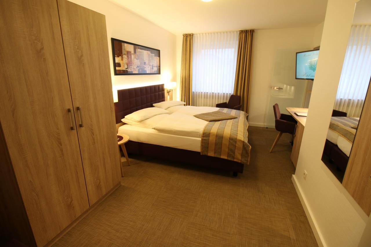 Hotel Zum Adler Bonn Ngoại thất bức ảnh