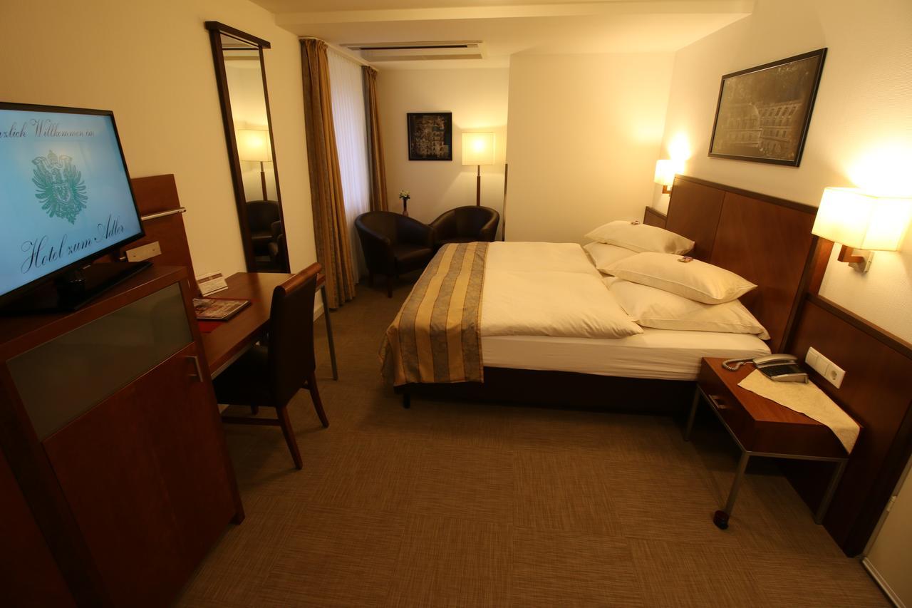 Hotel Zum Adler Bonn Ngoại thất bức ảnh