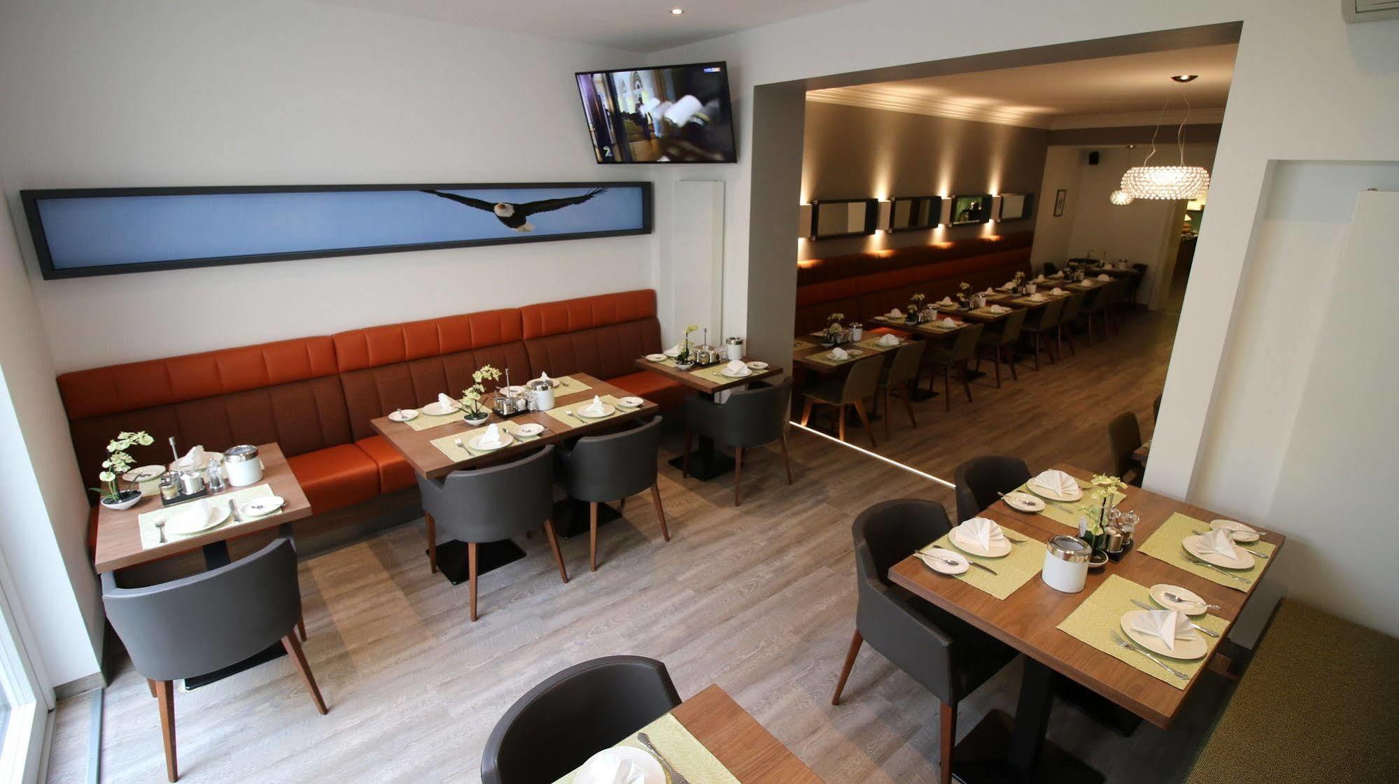 Hotel Zum Adler Bonn Ngoại thất bức ảnh