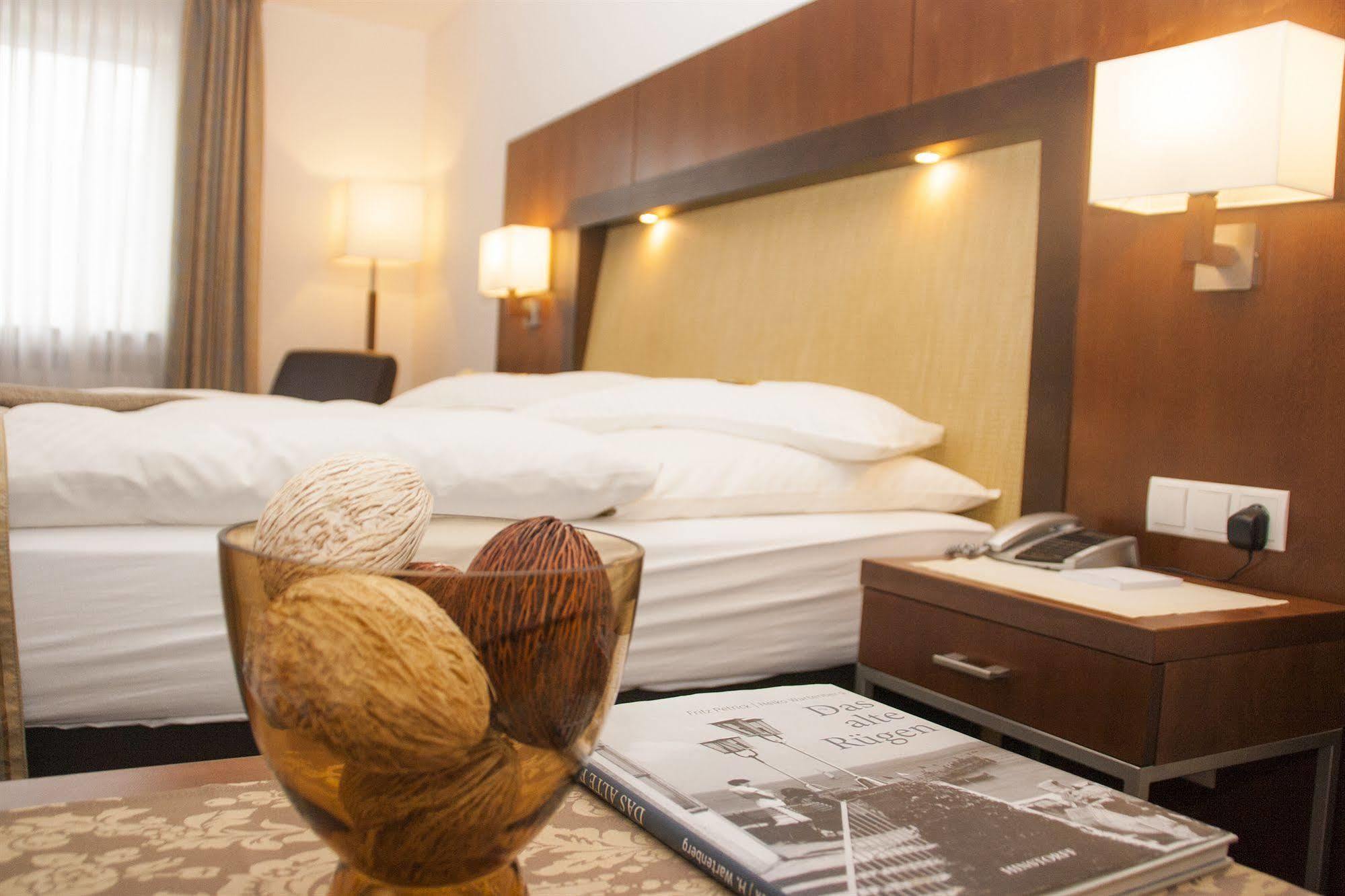 Hotel Zum Adler Bonn Ngoại thất bức ảnh
